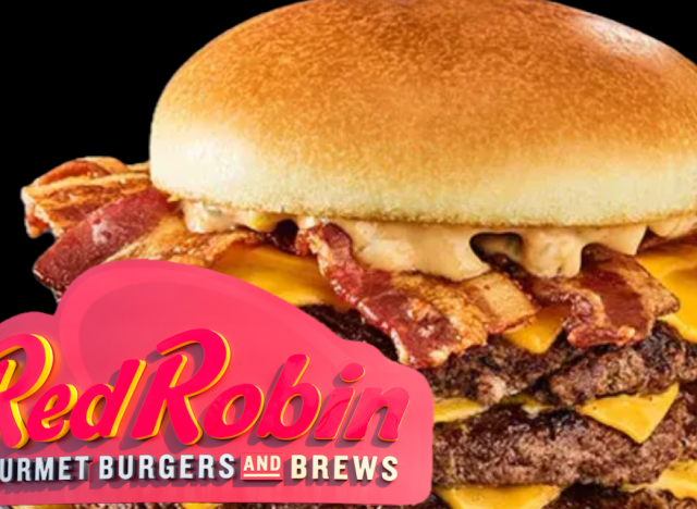 Red Robin Fan-Favorite Burger Returns for “Limited Time”